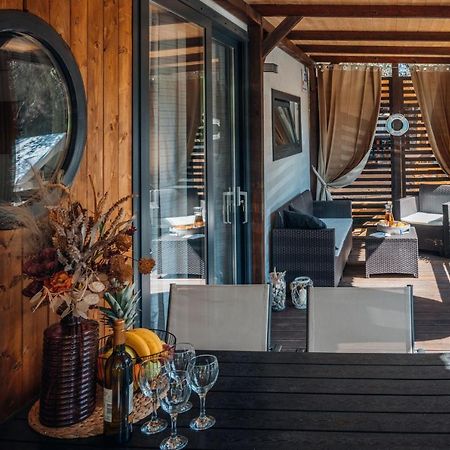 Готель Croatia Camp Premium Водице Екстер'єр фото