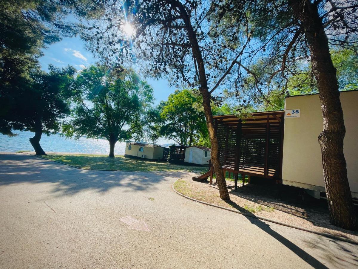 Готель Croatia Camp Premium Водице Екстер'єр фото