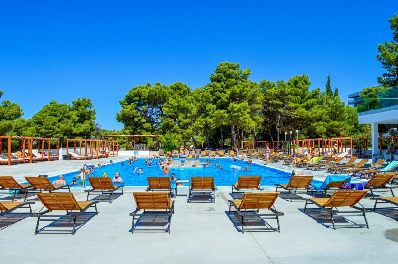 Готель Croatia Camp Premium Водице Екстер'єр фото