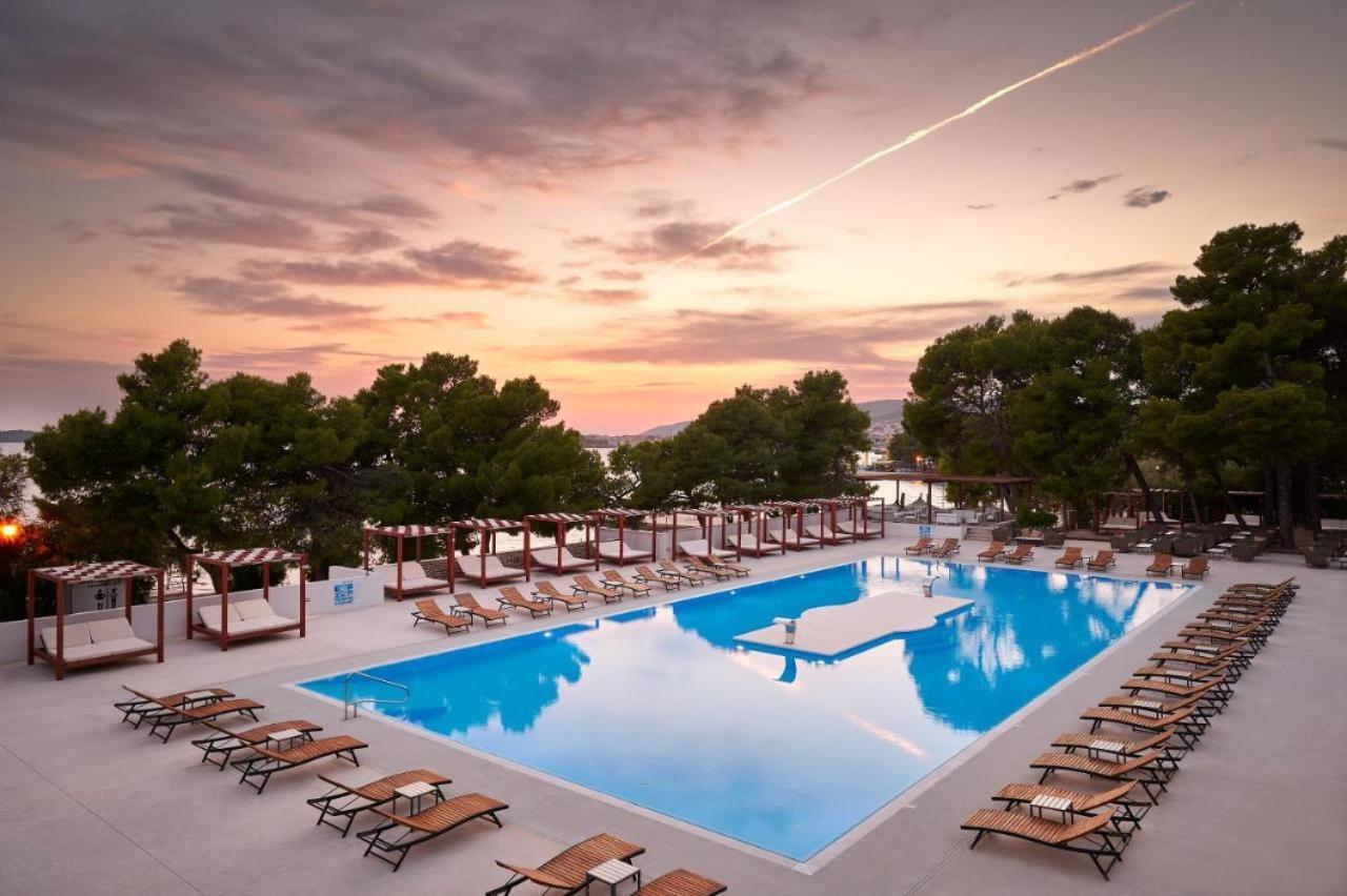 Готель Croatia Camp Premium Водице Екстер'єр фото