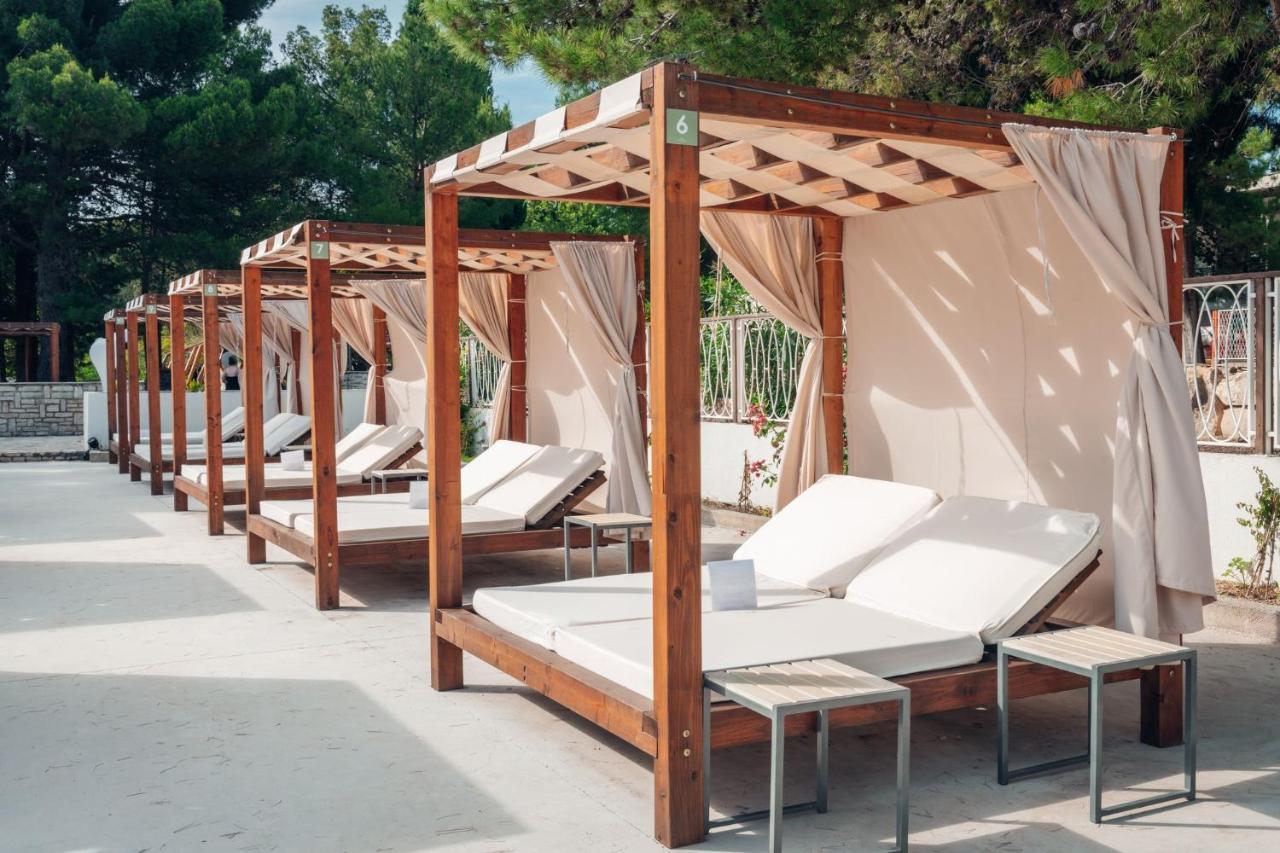 Готель Croatia Camp Premium Водице Екстер'єр фото