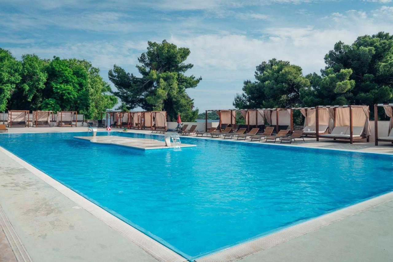 Готель Croatia Camp Premium Водице Екстер'єр фото