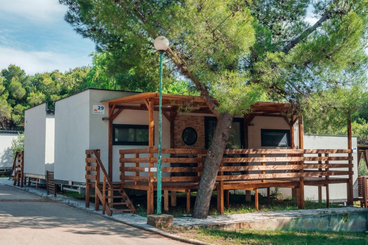 Готель Croatia Camp Premium Водице Екстер'єр фото